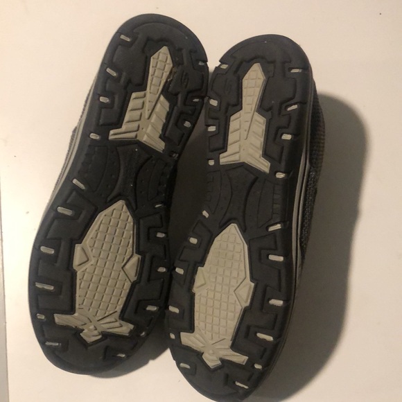 Sketchers memory foam shoes - Picture 3 of 3